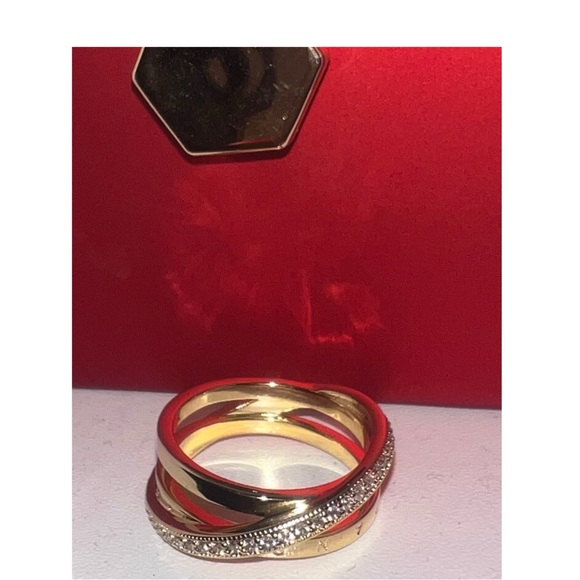 Crossover Pavé Triple Band ( Size 7) Ring - Picture 7 of 13